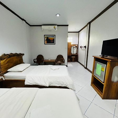 Magmai Homestay&Tower Tak Exterior foto